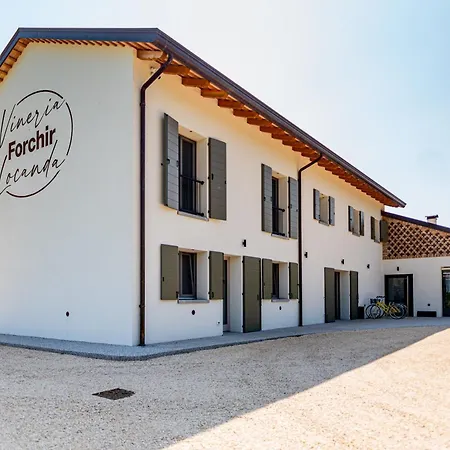 Forchir Farm stay