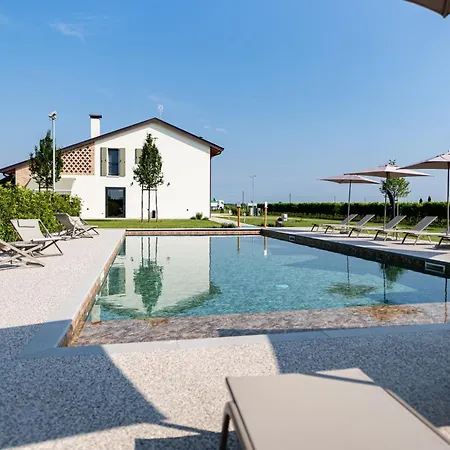Forchir Farm stay *